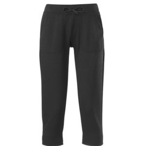 The North face slacker capri size Medium